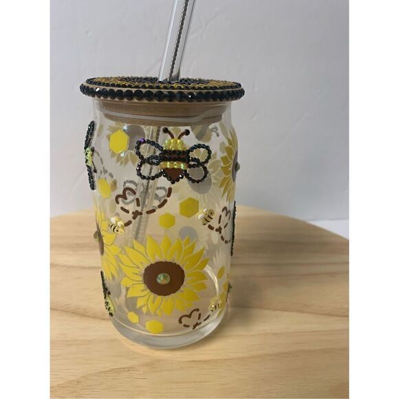 Handmade Bees and Sunflowers 16 oz glass cup with straw topper - Picture 2 of 7